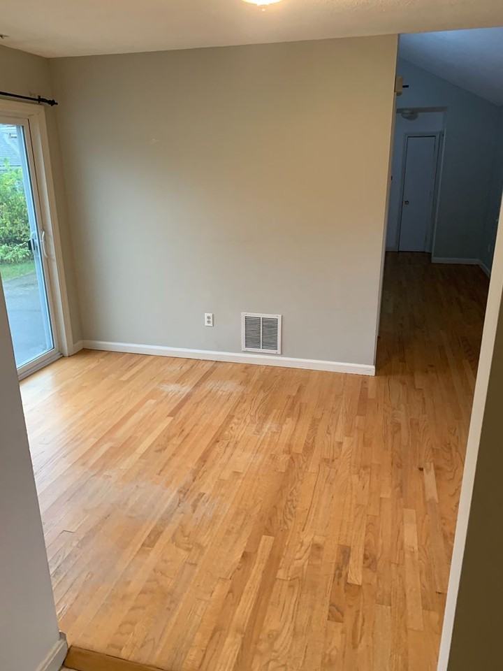 65 Elvree St - Photo 4 of 13