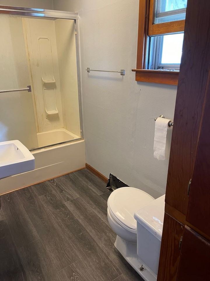 609 Ivy St - Photo 4 of 15