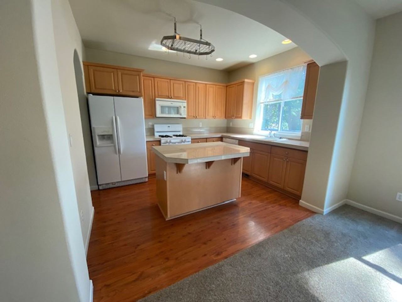 61506 Tall Tree Ct - Photo 4 of 13