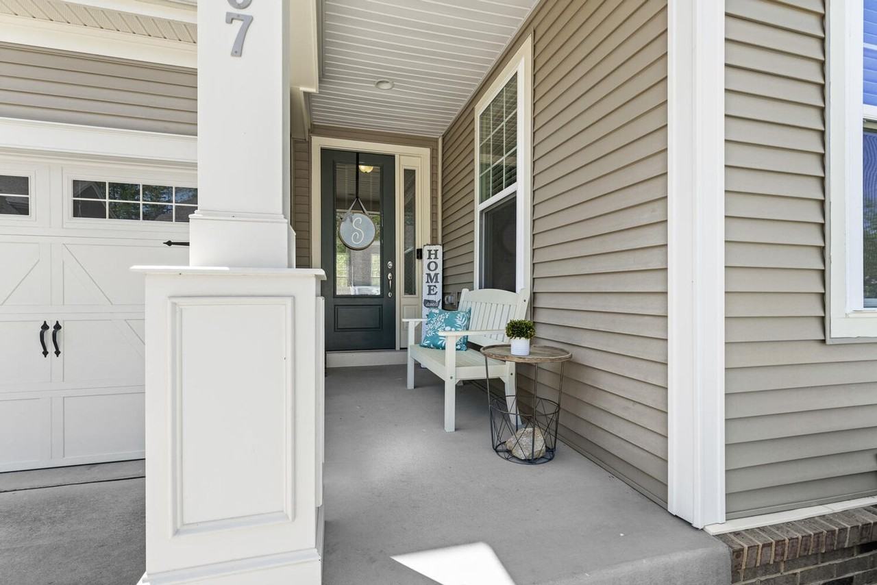 397 Pear Blossom Rd - Photo 6 of 50