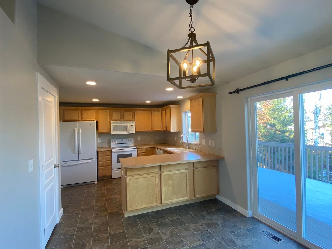 1618 W Carolina Way - Photo 3 of 25