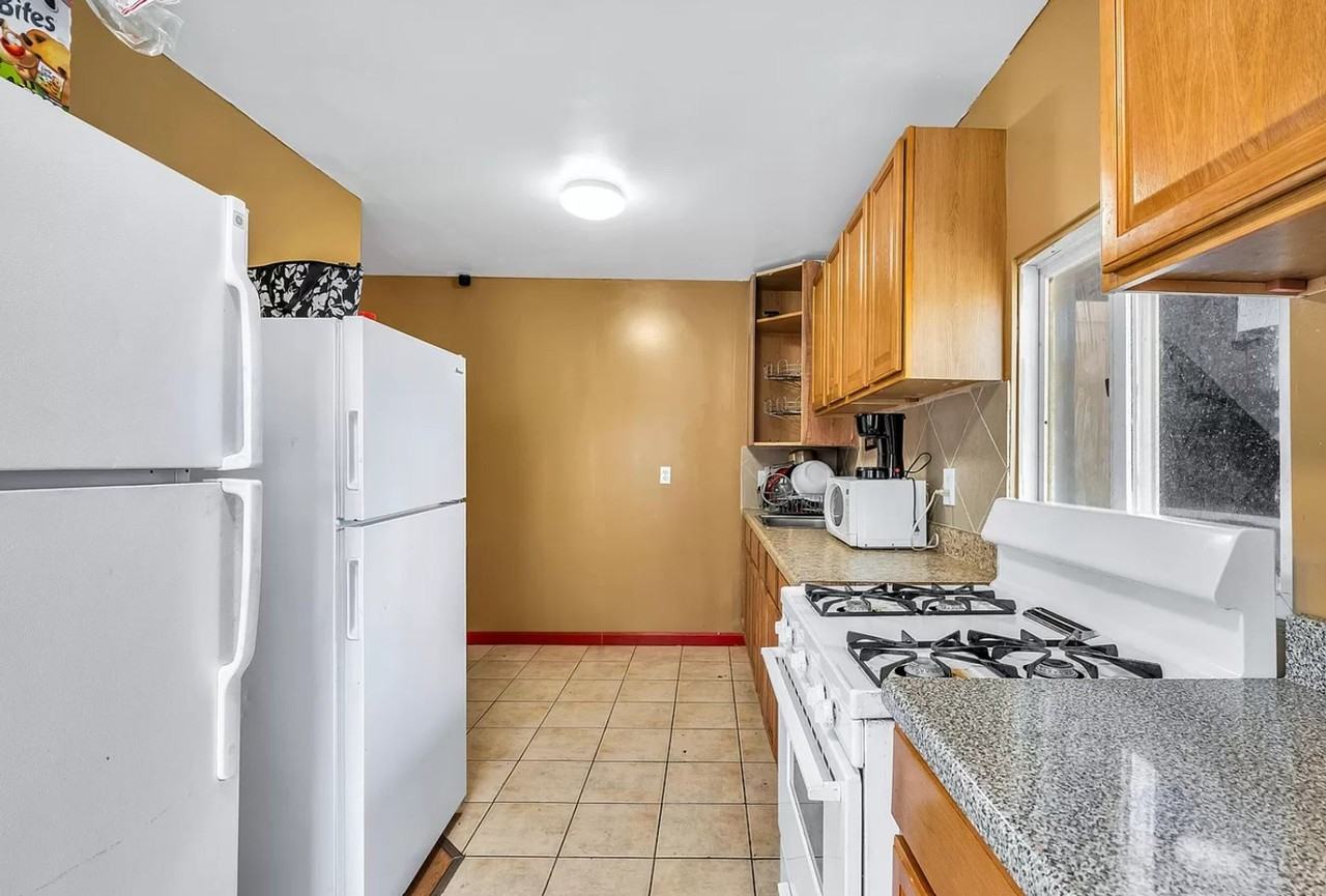 Main St 632 N - Photo 4 of 5