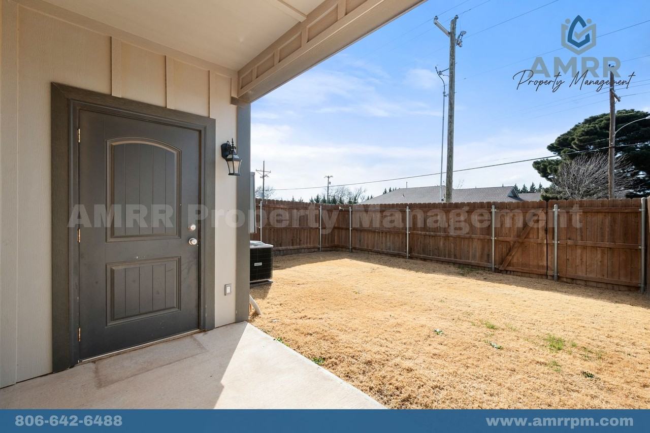 6040 24th St #13 - Photo 2 of 29