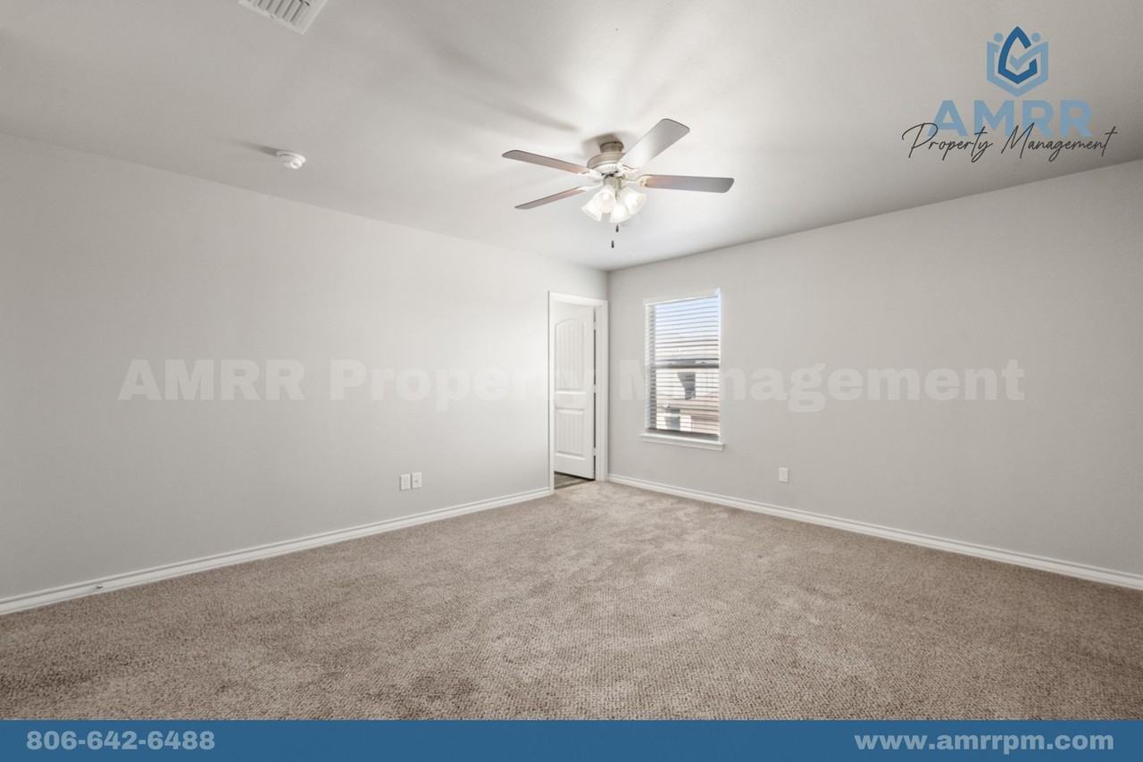 6040 24th St #13 - Photo 5 of 29