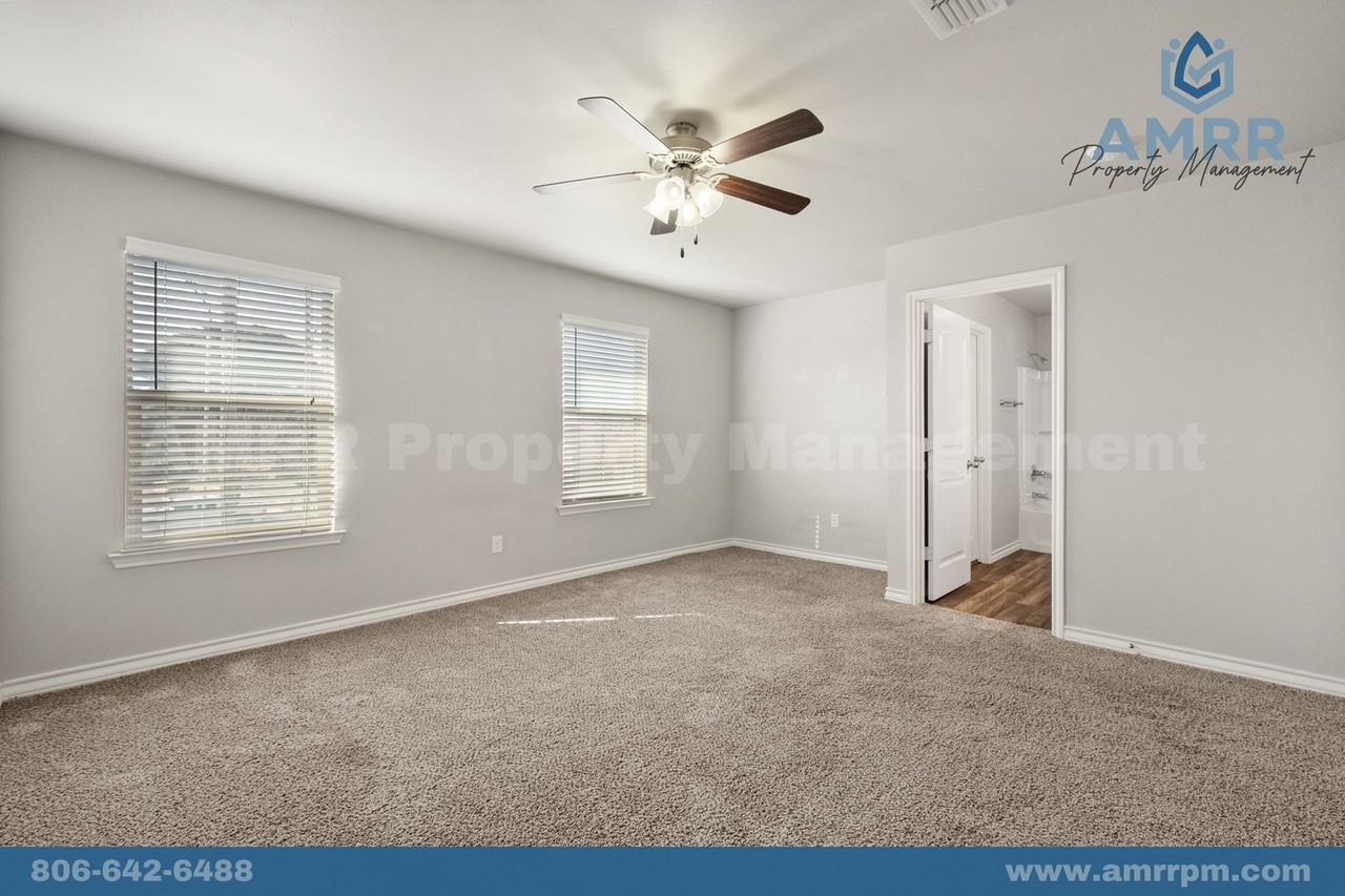 6040 24th St #13 - Photo 7 of 29