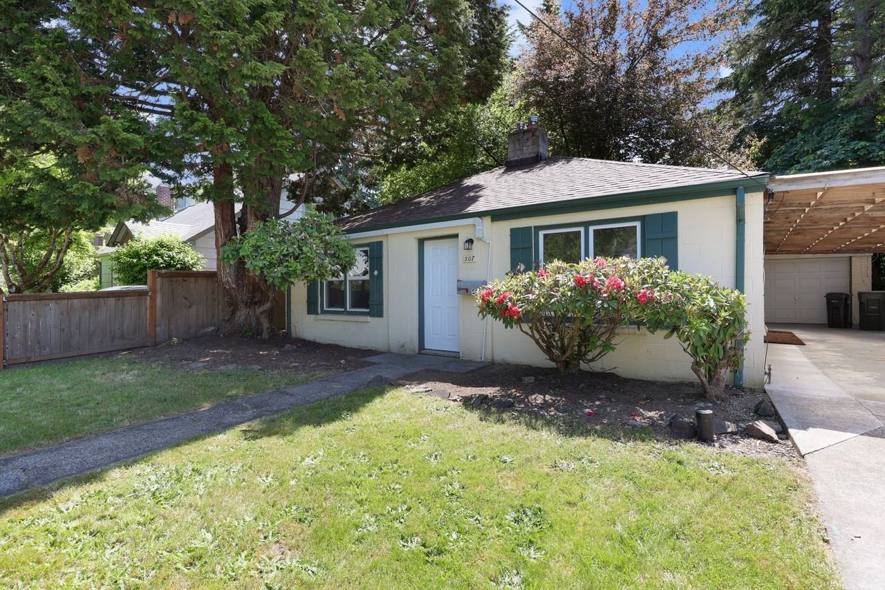 507 Ofarrell Ave Se - Photo 3 of 22