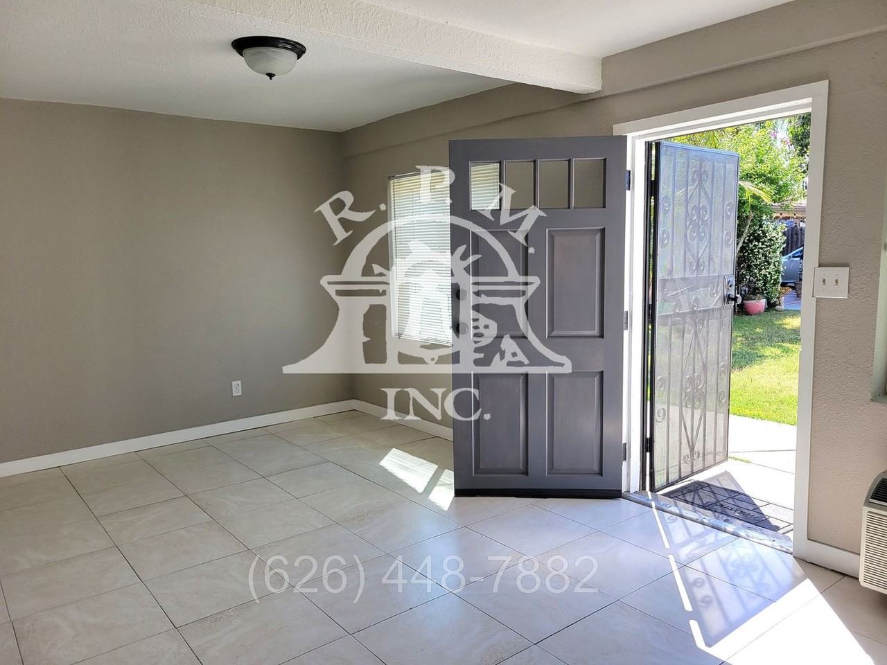 2435 Burkett Rd - Photo 2 of 12