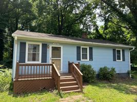 featured image of 4403 Edgemore Rd