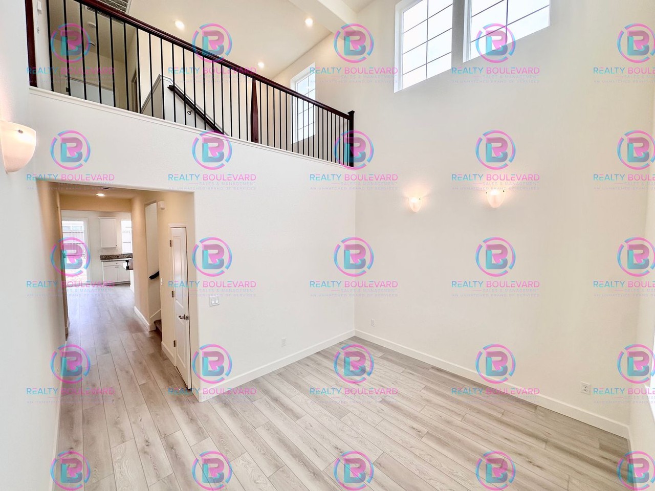 6796 Lunar Orbit Dr - Photo 3 of 32