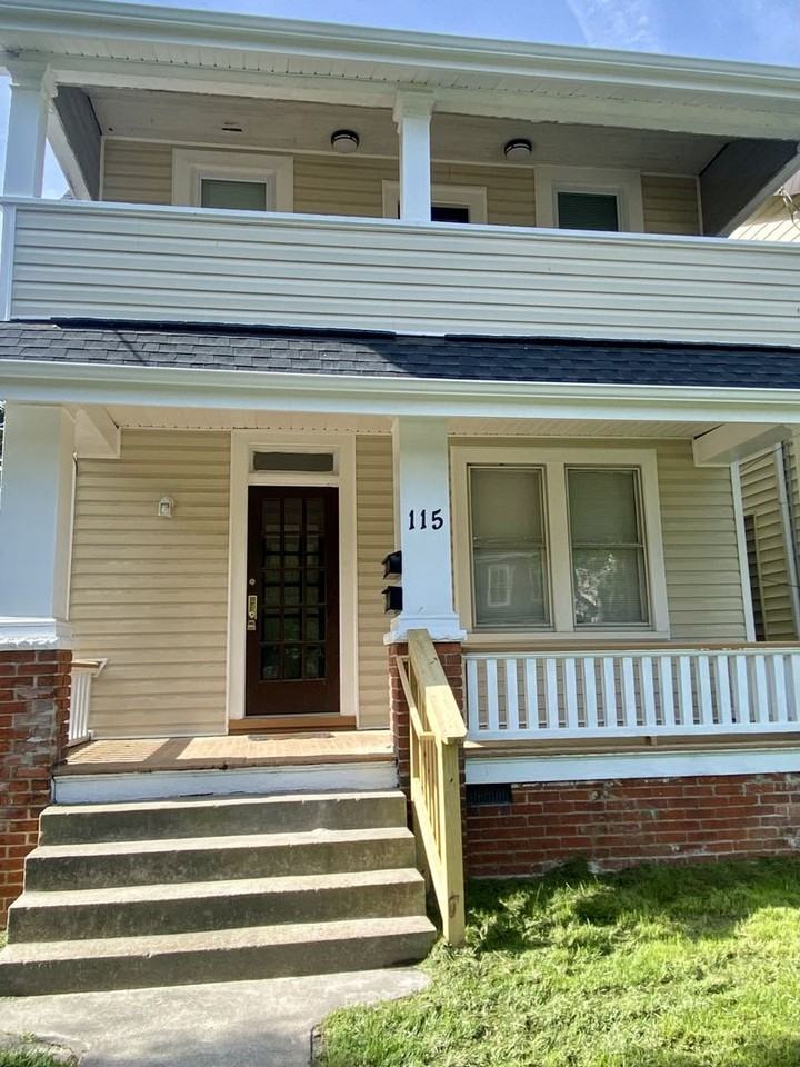 115 E 39th St #B - Photo 3 of 21