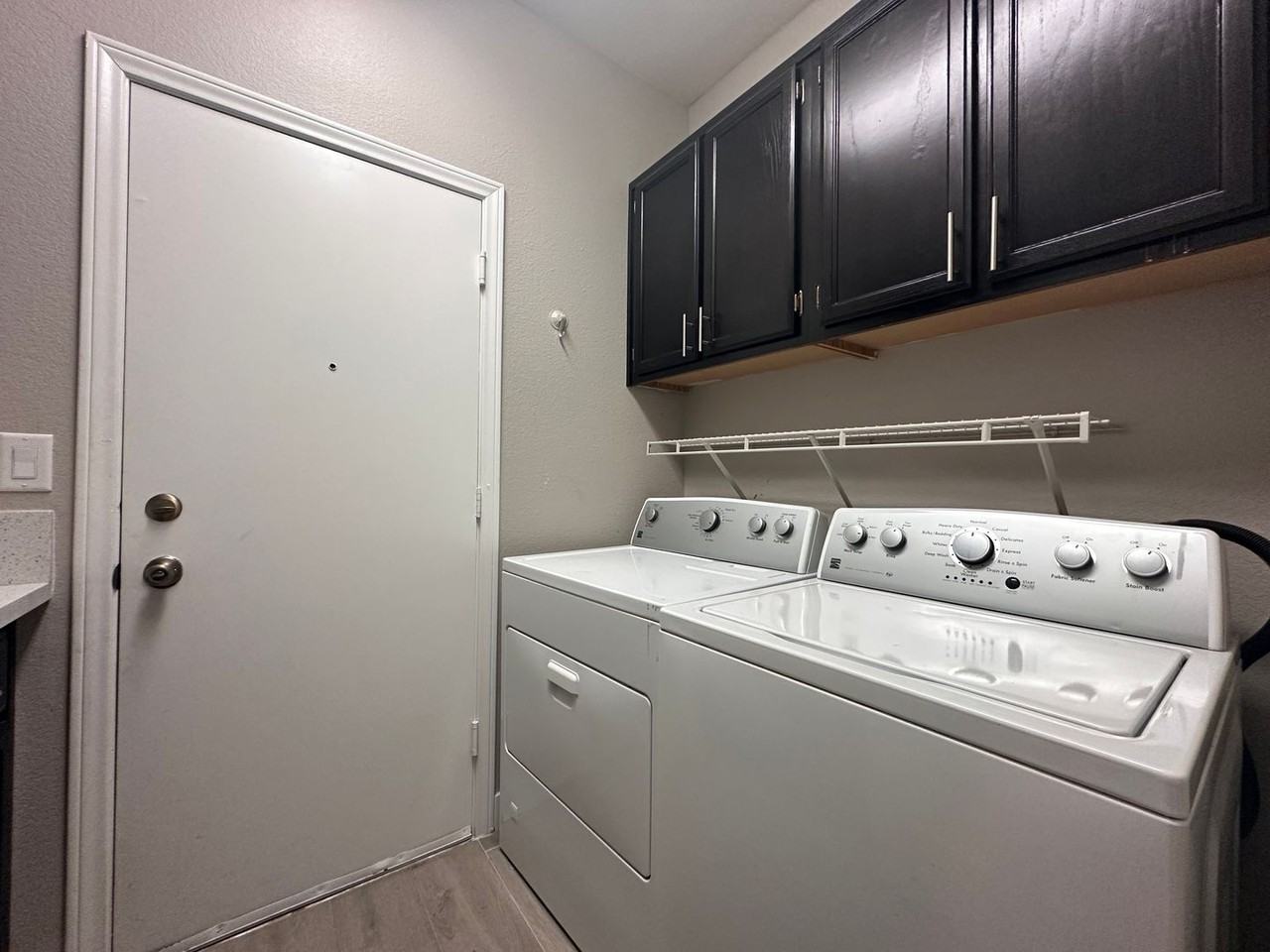 8256 Lone Feather Ln - Photo 5 of 36
