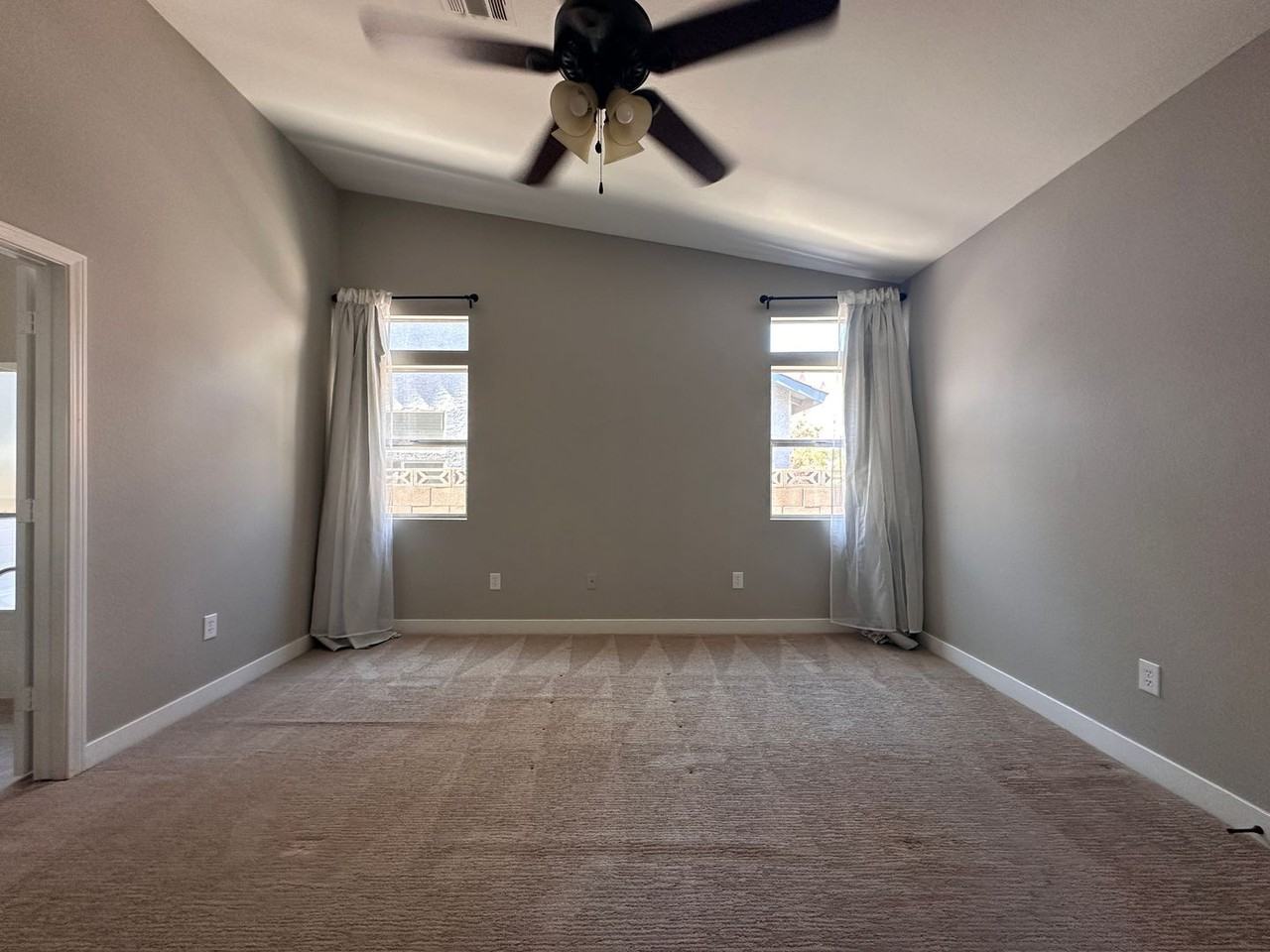 8256 Lone Feather Ln - Photo 7 of 36