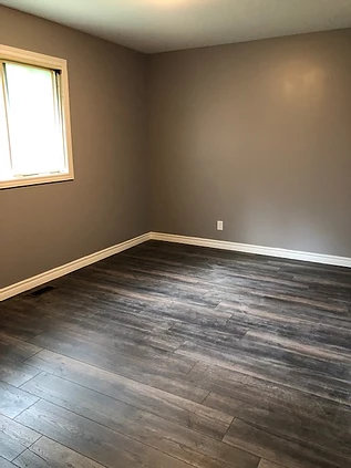 340 Innisfil St #2 - Photo 5 of 10