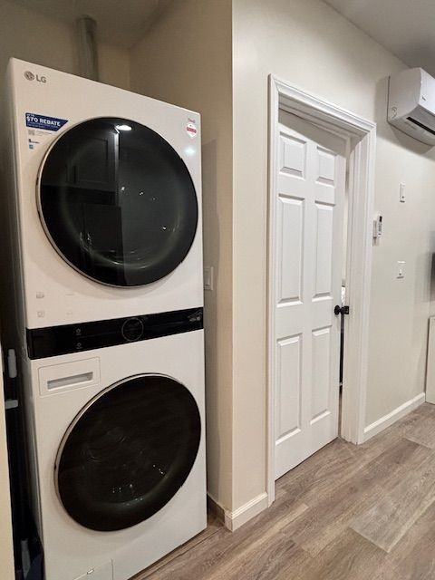 9221 Valjean Ave - Photo 3 of 10