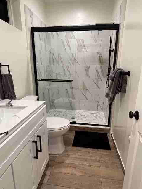 9221 Valjean Ave - Photo 4 of 10