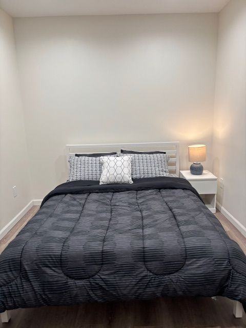 9221 Valjean Ave - Photo 6 of 10