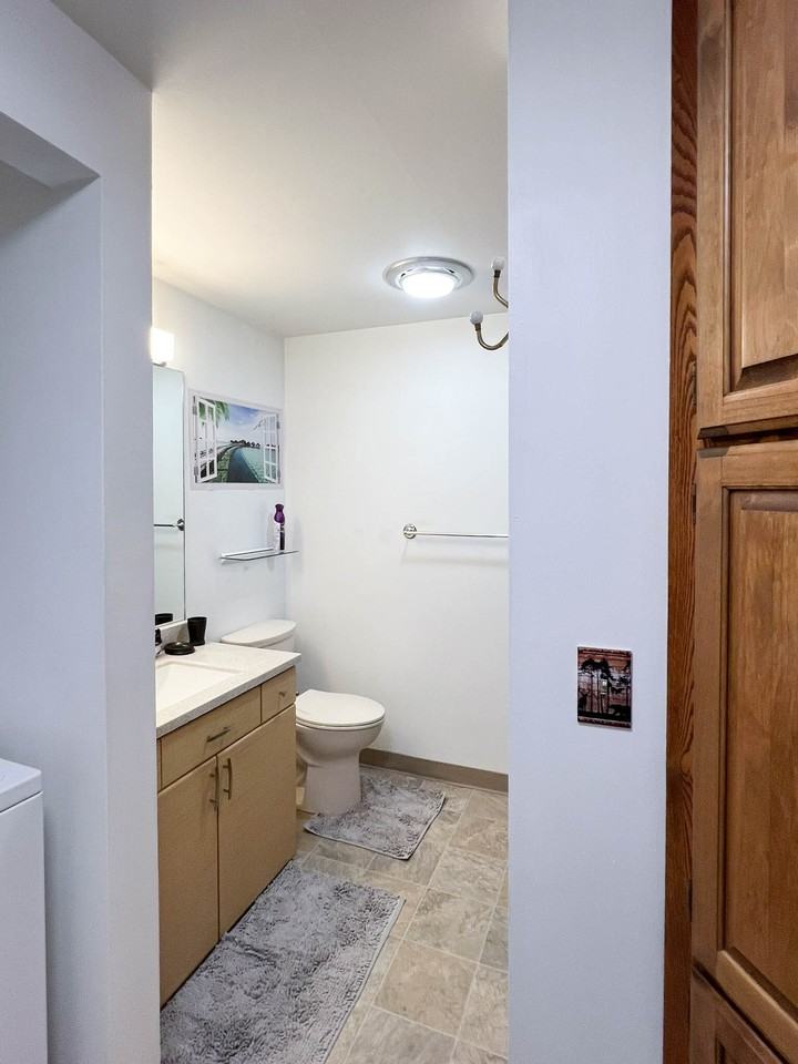 201 Barrow St #1 - Photo 3 of 20