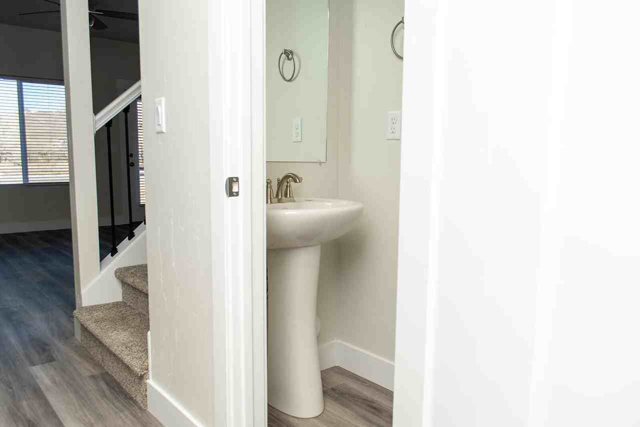 378 Northwest #1 - Photo 3 of 28