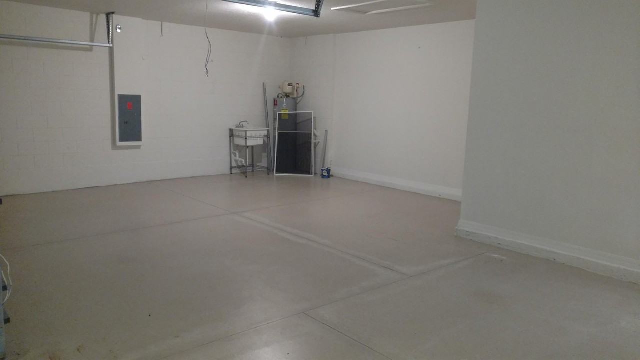 4030 Marina Isle Dr - Photo 4 of 48