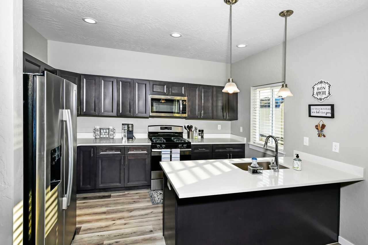521 Creative Way ##1 - Photo 3 of 10