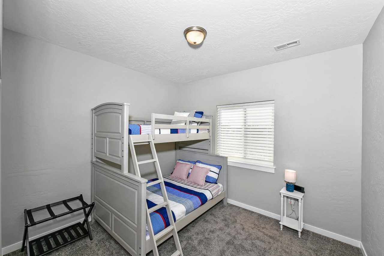 521 Creative Way ##1 - Photo 6 of 10