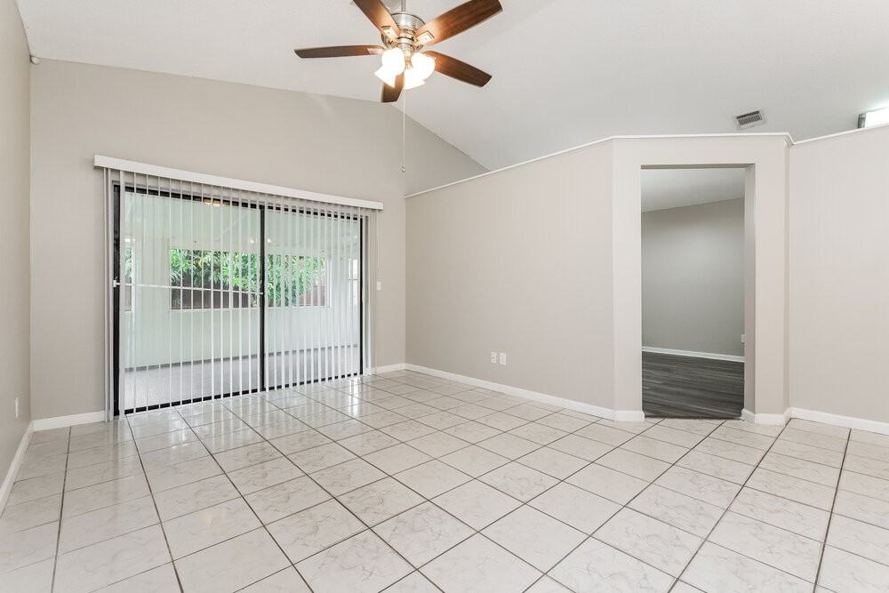 1418 Mona Dr - Photo 3 of 16