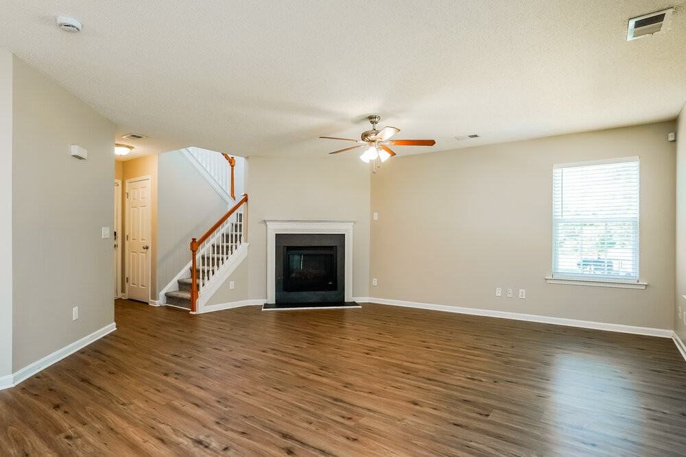 3308 Asgar Ct - Photo 4 of 17