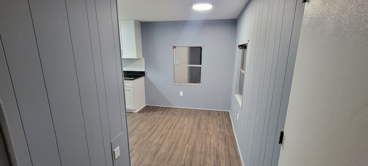 10906 Olivewood Ln - Photo 3 of 11