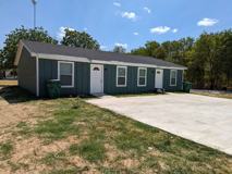 301 E Bowie Ave #A - Photo 1 of 1