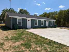 featured image of 301 E Bowie Ave #A