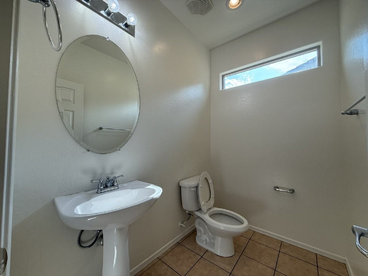 7258 W Palmaire Ave - Photo 3 of 33
