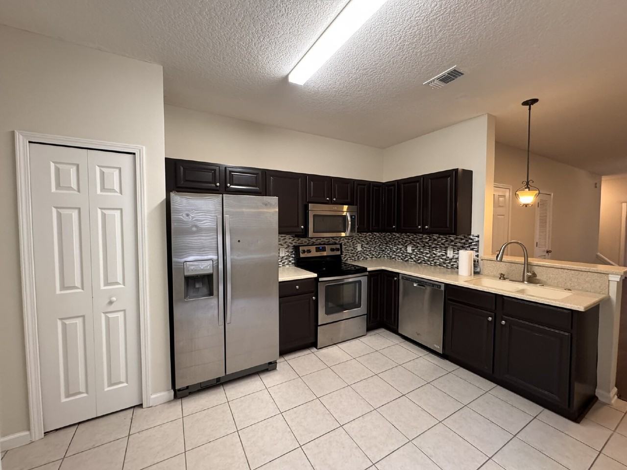 485 Scrub Jay Dr - Photo 2 of 10