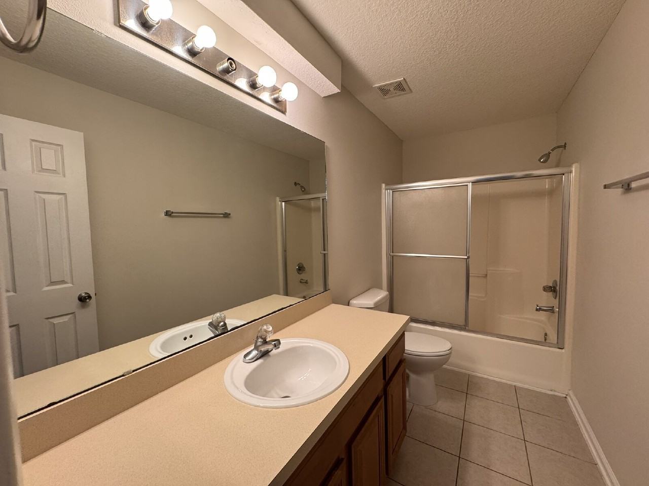 485 Scrub Jay Dr - Photo 7 of 10