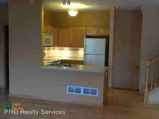 3515 Abercrombie Ln - Photo 2 of 8