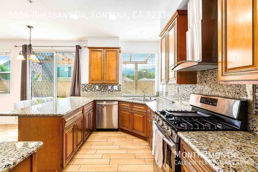 5554 Pheasant Dr - Photo 7 of 30