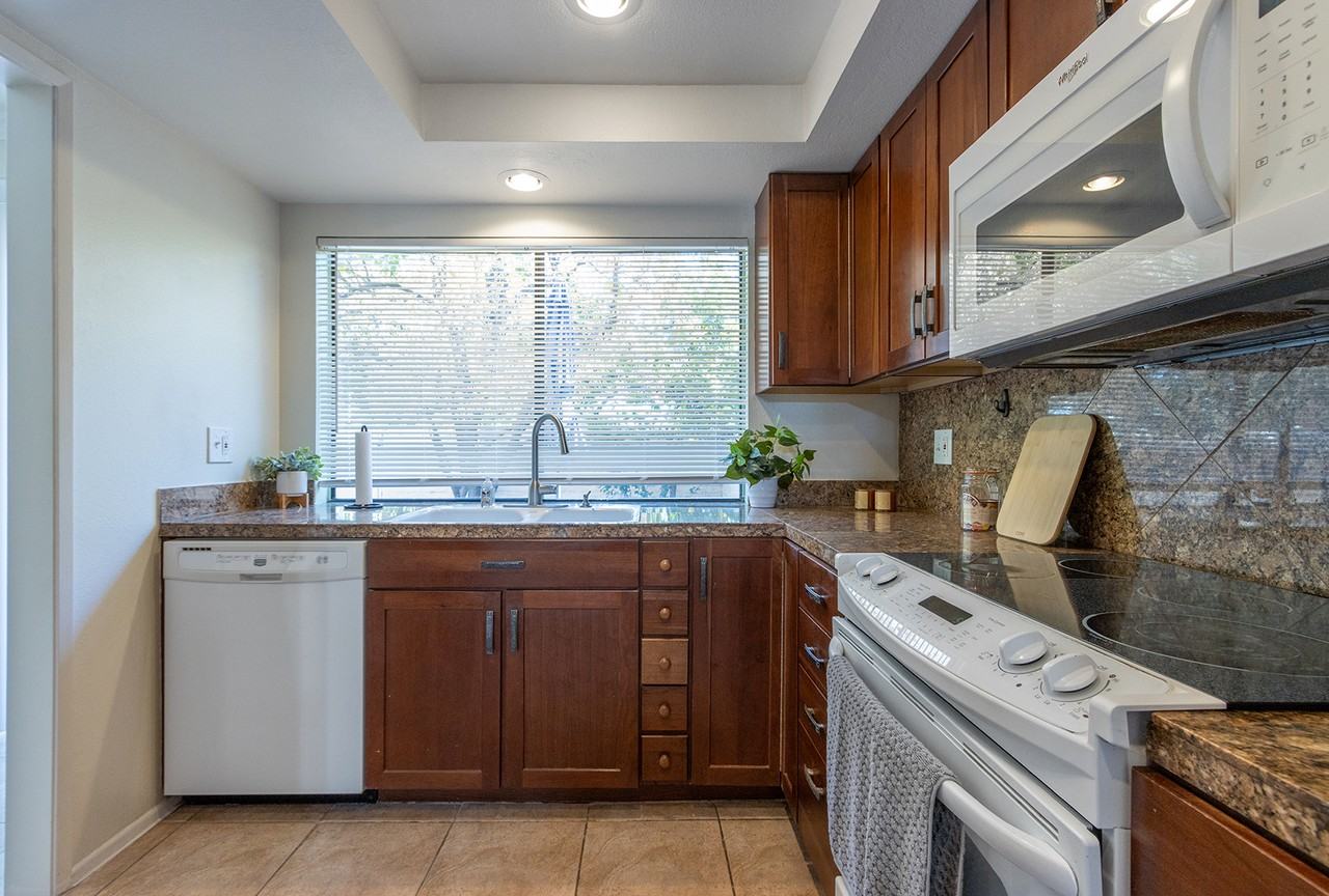 5884 Los Santos Dr #NA - Photo 3 of 23