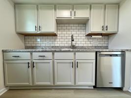 featured image of 1118 Cambridge Ct #1118