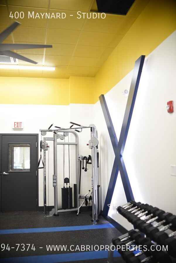 400 Maynard Apartments - Photo 7 of 50