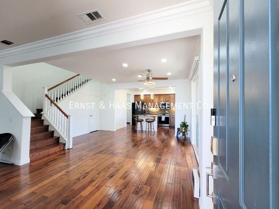 12464 Boxwood Ter - Photo 3 of 38