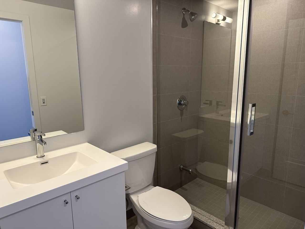 2550 Simcoe St N - Photo 5 of 14