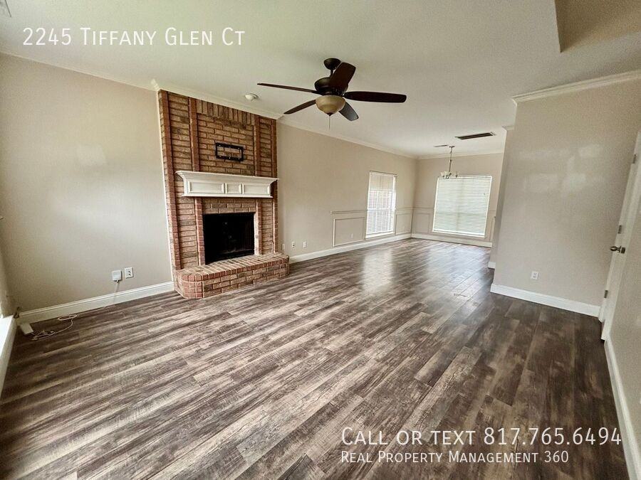 2245 Tiffany Glenn Ct - Photo 3 of 21