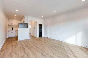 featured image of 10015 Alondra Blvd #4
