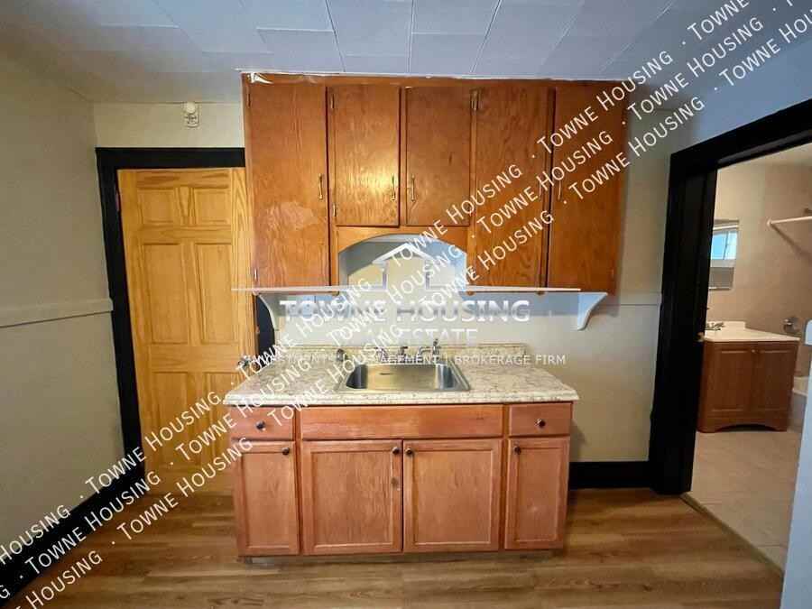 244 Vermont Street #2 - Photo 4 of 24