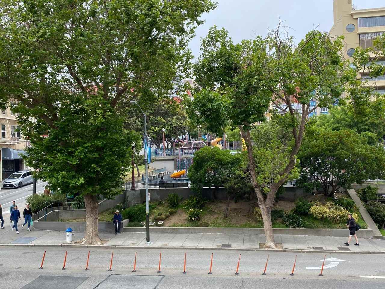 706 Kearny St - Photo 6 of 11