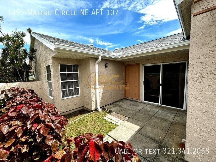 1495 Malibu Cir Ne Apt 107 - Photo 2 of 15
