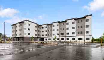 featured image of 1900 Front St