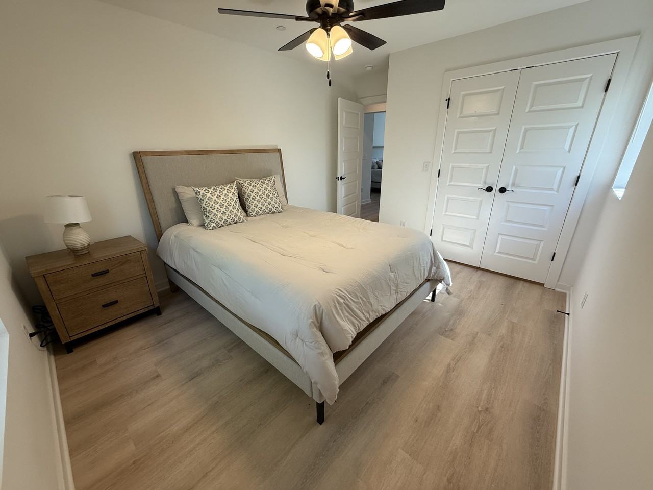 1935 South Garland Avenue - Photo 7 of 10