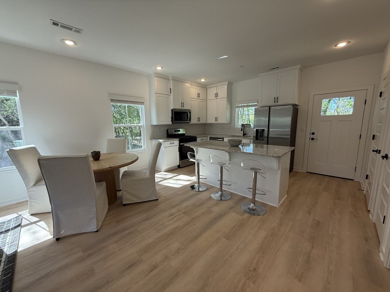 1911 South Garland Avenue - Photo 3 of 10