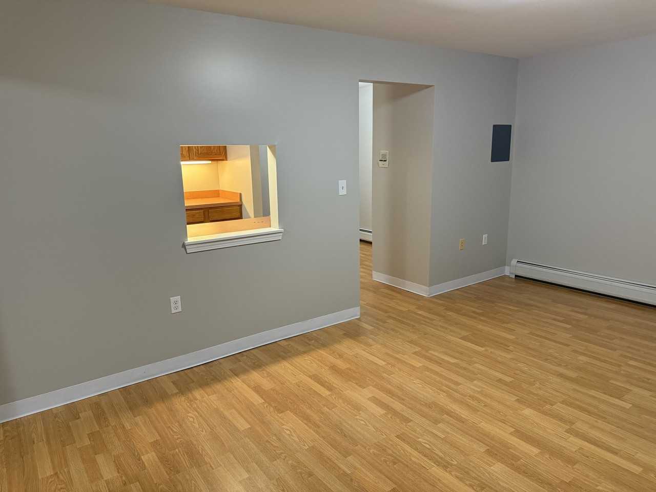 330-336 College Street - Photo 2 of 10