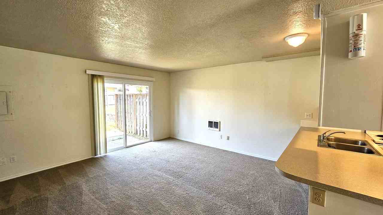 Greulich O - 3515 Kauffman Ave - Photo 4 of 10